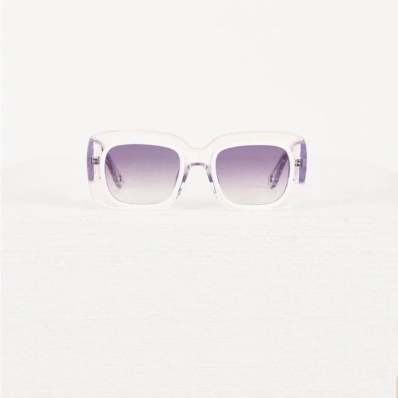 NIB CULT GAIA Meira Oversized Square Sunglasses Clear - Picture 3 of 7